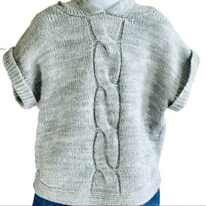 ⭐️4/$30 Gray Knit Hoodie Sweater